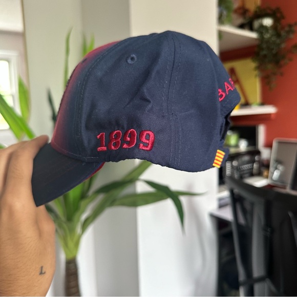 FC Barcelona Baseball Cap - Picture 2 of 4